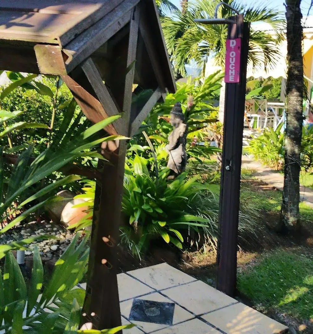 Hotel La Sainterosienne 0*, Sainte-Rose Guadeloupe